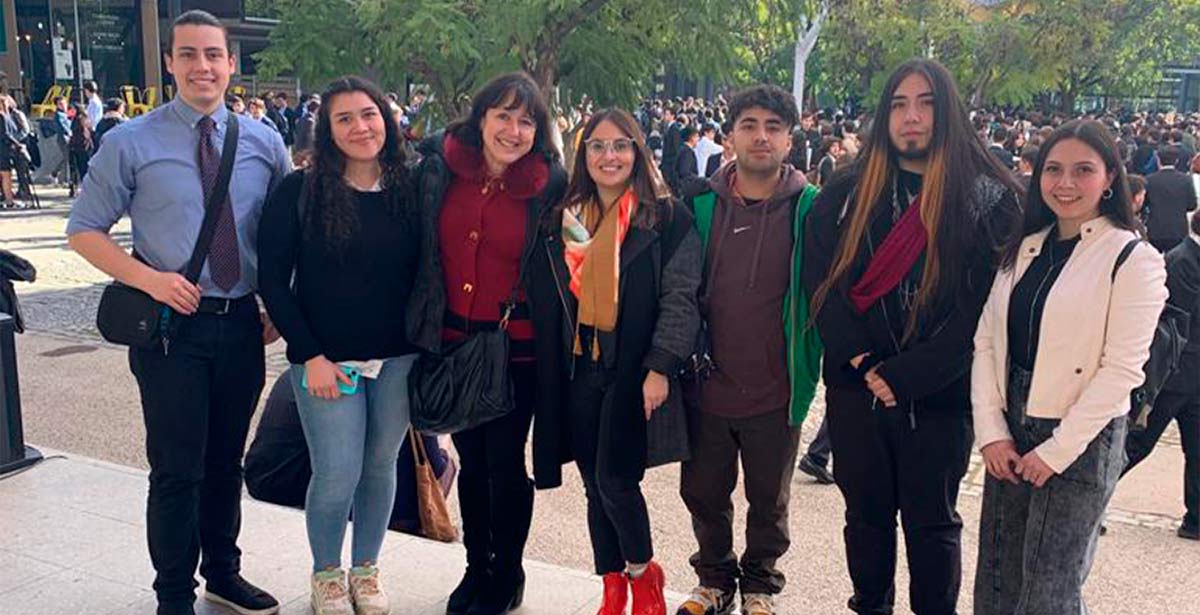 Estudiantes UFRO forman parte de equipo evaluador en Feria de Tecnológica PUC 2023